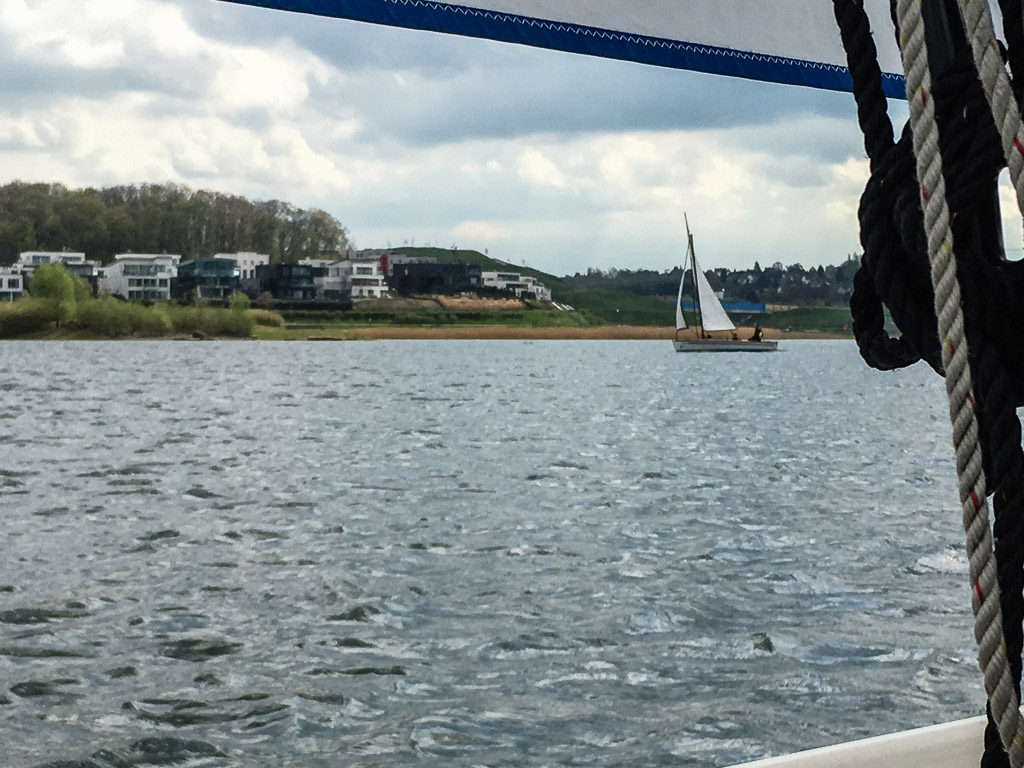 Super Segelwetter MItte April auf dem Phoenix-See 