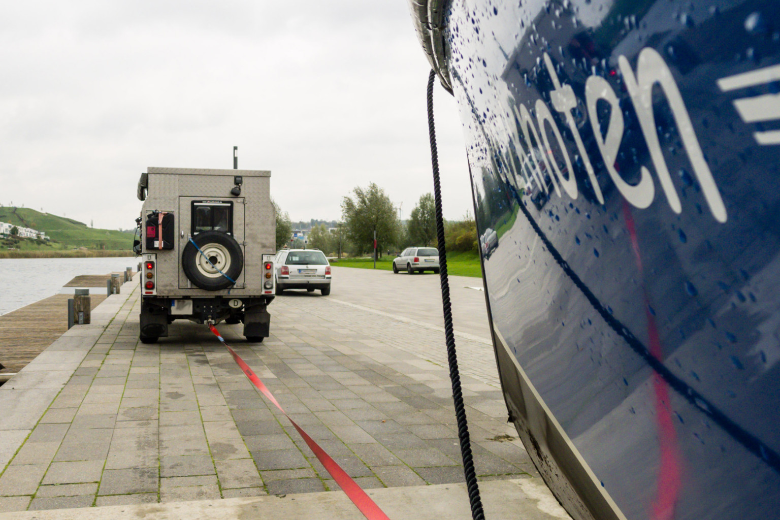 Boot und Schlepper